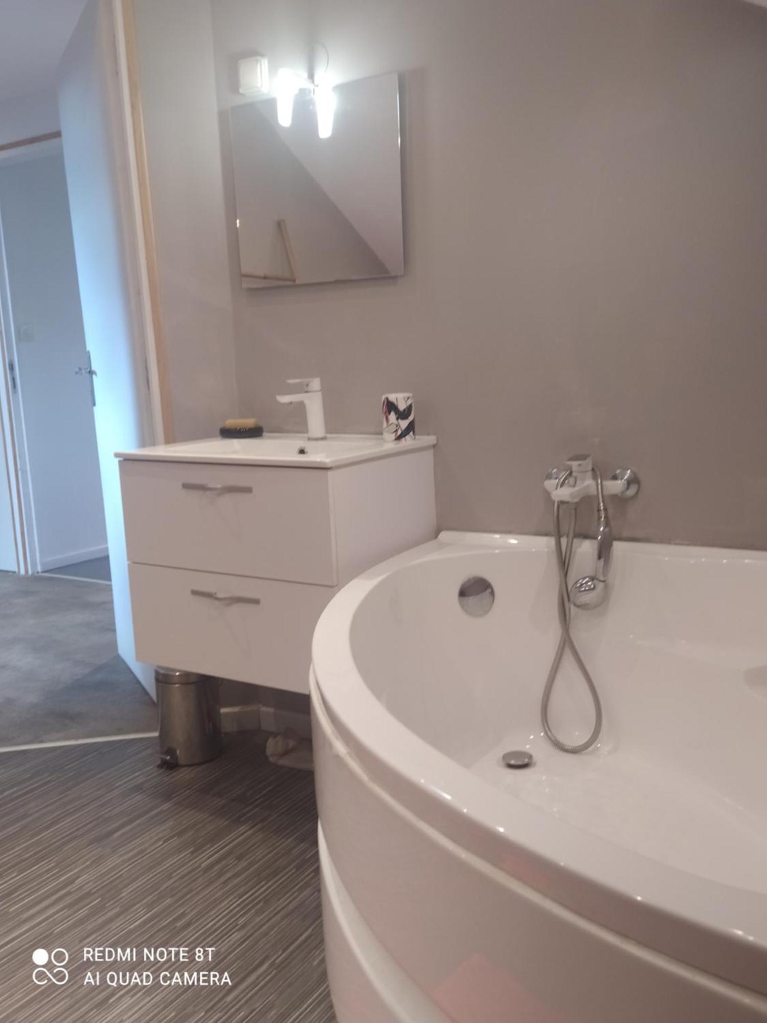 Petit Appartement Dans Une Maison Individuelle Le Tampon Esterno foto